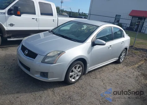 2010 Nissan Sentra 2.0Sr z USA, uszkodzony, nr VIN 3N1AB6AP9AL628661